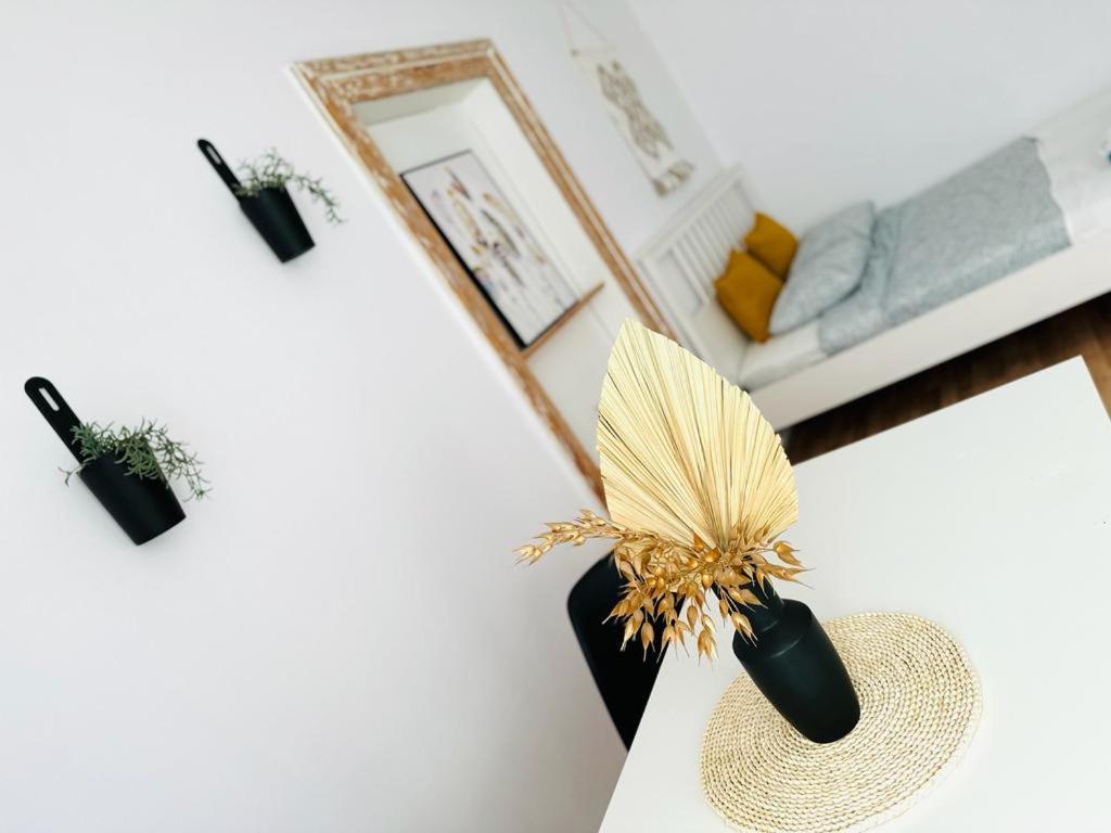 Cozy Apartments And Rooms Katowice Bagian luar foto